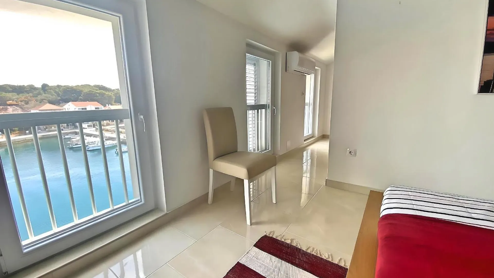 Gajeta Residence Bozava 0*,  Croatia